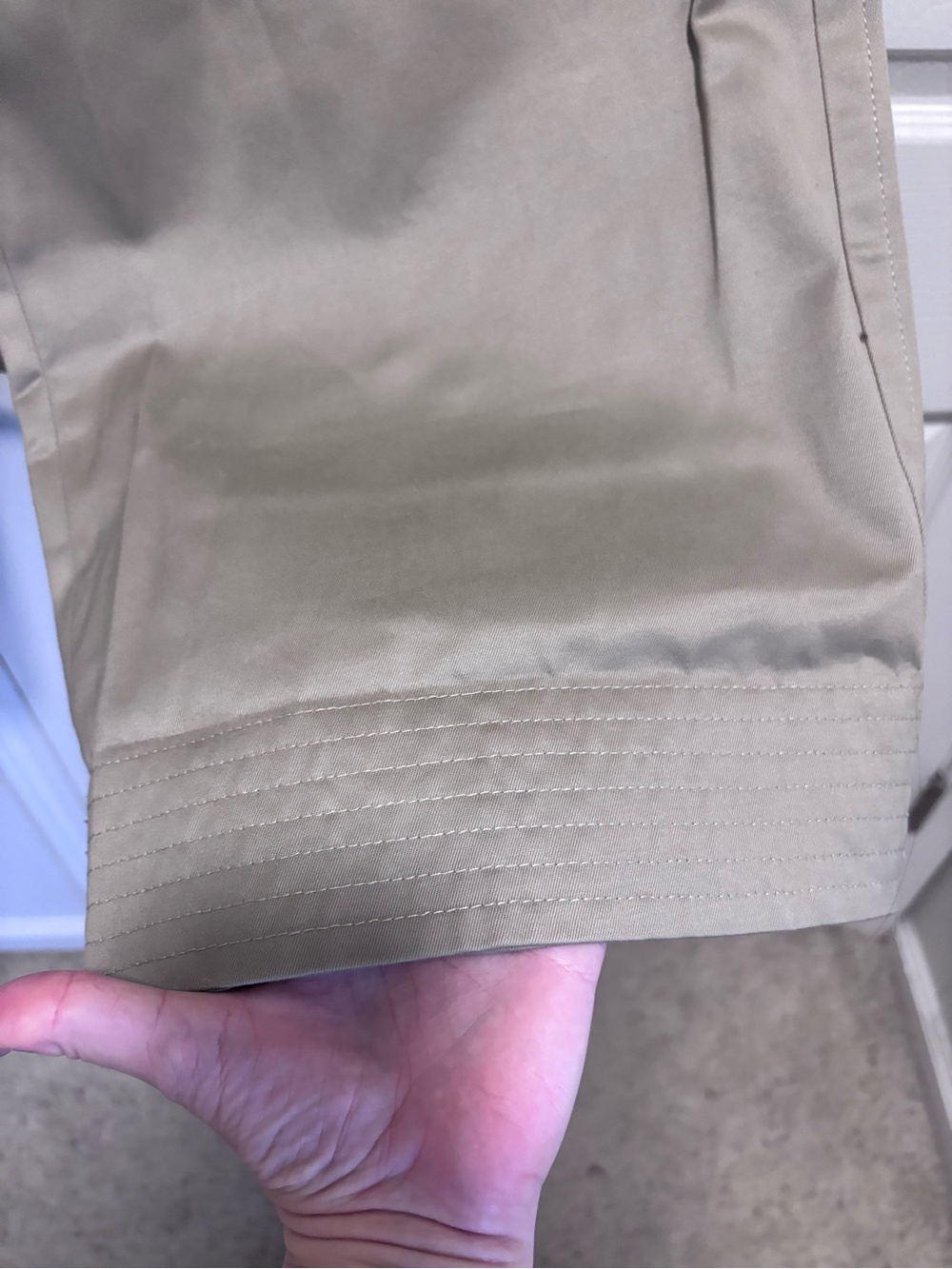 Sacai Wide-Leg Cargo Trousers. New, with tag. - Picture 11 of 16